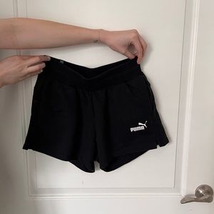 Puma Comfort shorts